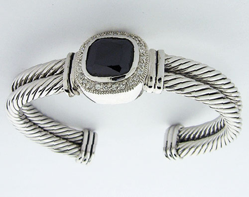 One-Station Black Onyx & Pave Diamond Cable Bracelet